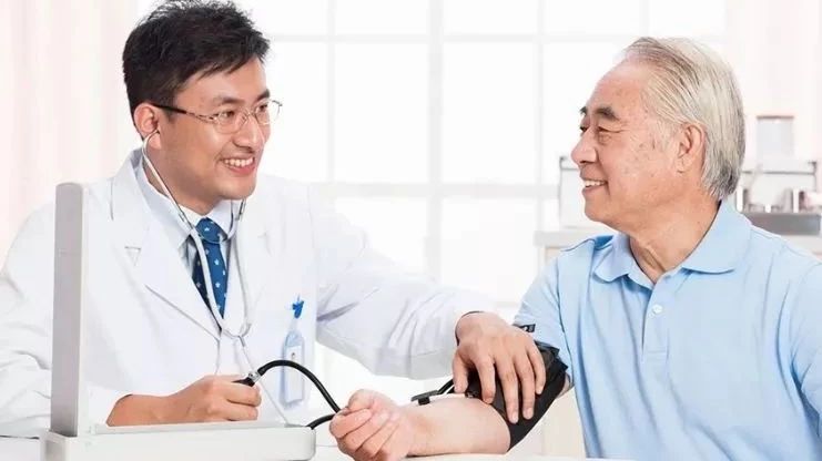 《柳叶刀》超100万人研究！首度揭秘血压控制不良的真相！
