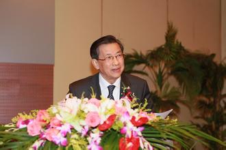 两位中国医学家获法国塞维雅奖