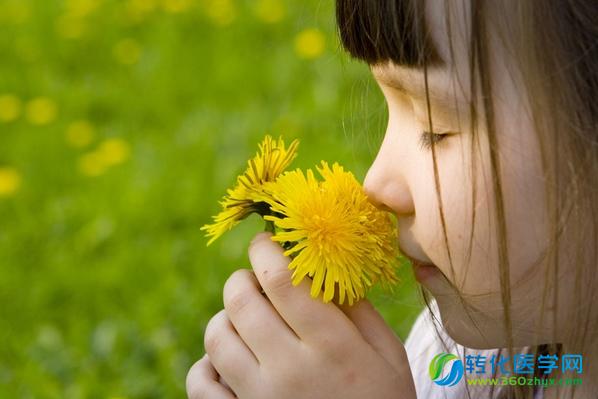 不会闻花香？可能是自闭症