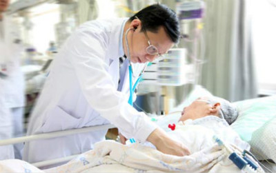 医生说：应强化医生作用 弱化医院功能