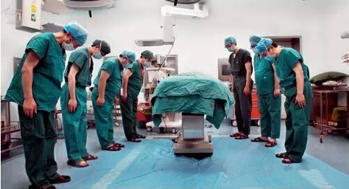 致敬！甘肃省人民医院34岁男医生不幸病逝，捐献器官救治6人
