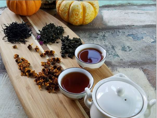 绿茶更比红茶好？肠道菌群：可不是这样的！