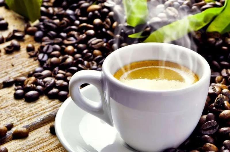 【新发现】这5类人群最需要警惕！适量饮用咖啡可降低患有骨质疏松风险